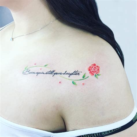 frases pecho hombro tatuajes para mujeres|10 hermosos tatuajes de frases en el hombro para mujeres que te ...